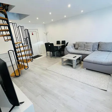 아파트 Ferien/monteurwohnung